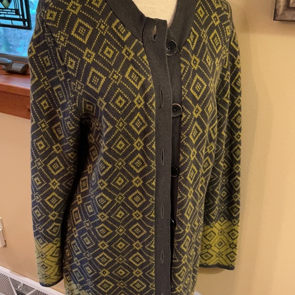 Nomadic Traders Patterned Sweater Coat - Picture 7 of 13